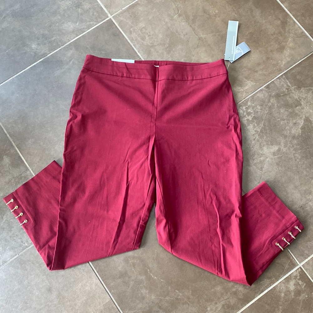 JM collection NWT red ankle pants size XL